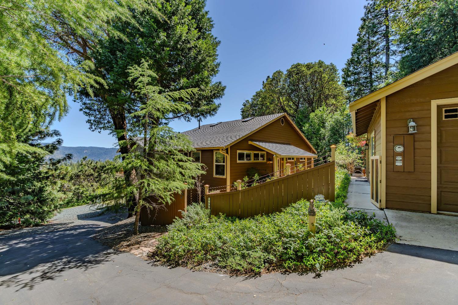 16724 Alpine Drive
