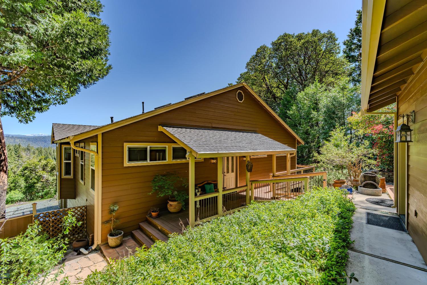 16724 Alpine Drive