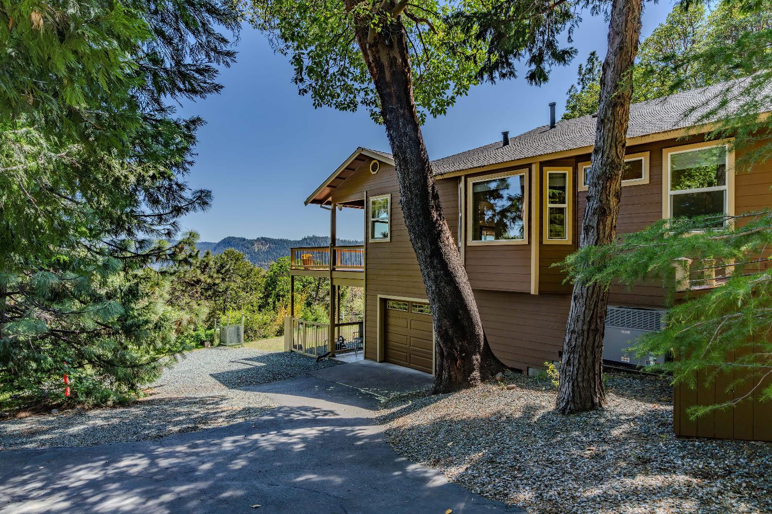 16724 Alpine Drive