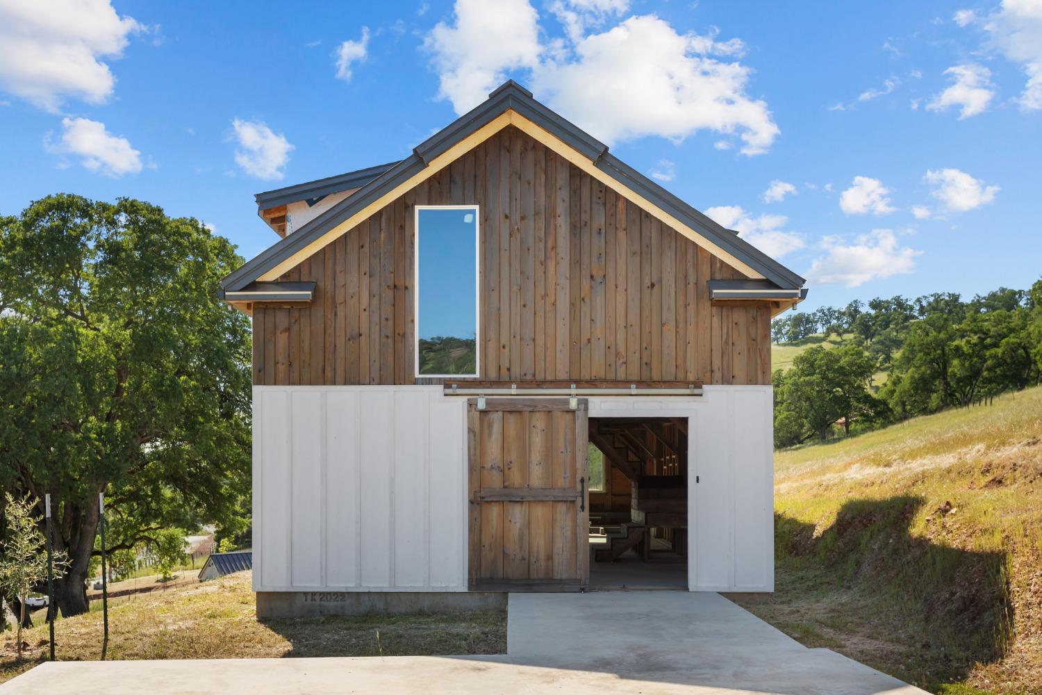 14883 Vaira Ranch Road