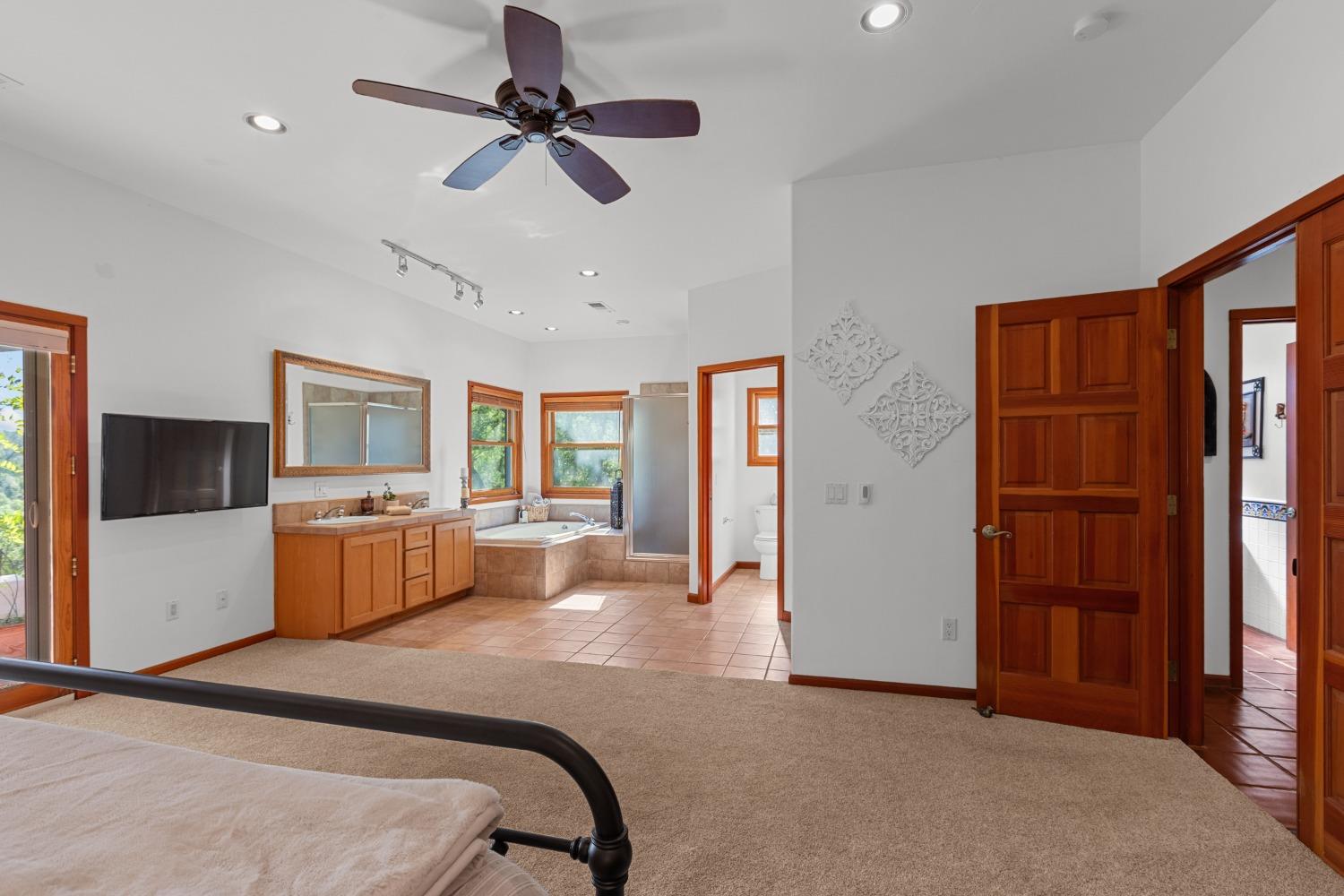 14801 Vaira Ranch Road