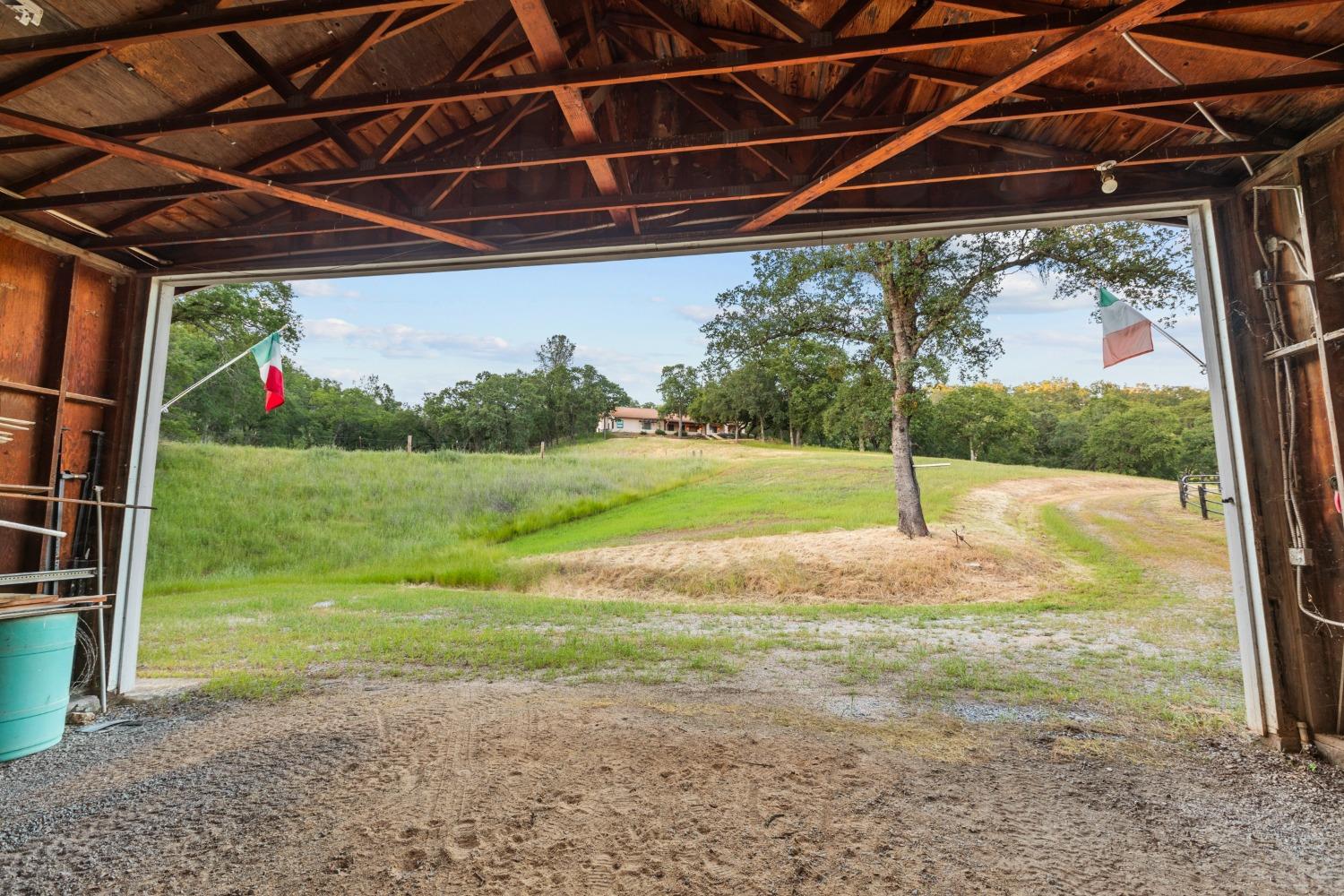 14801 Vaira Ranch Road