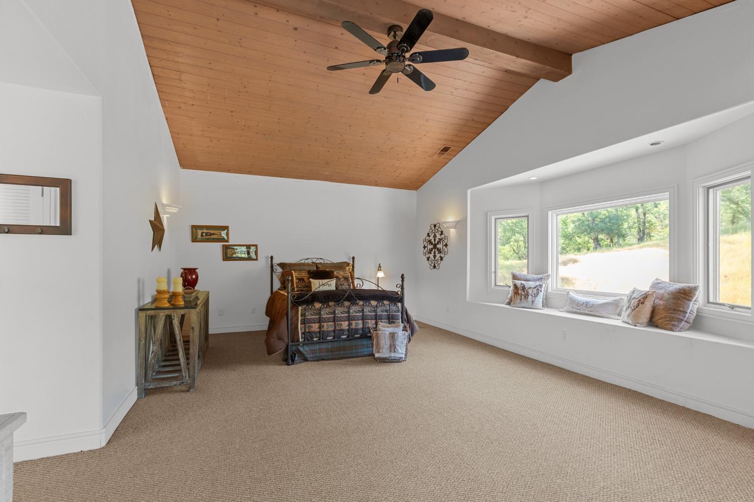 14801 Vaira Ranch Road