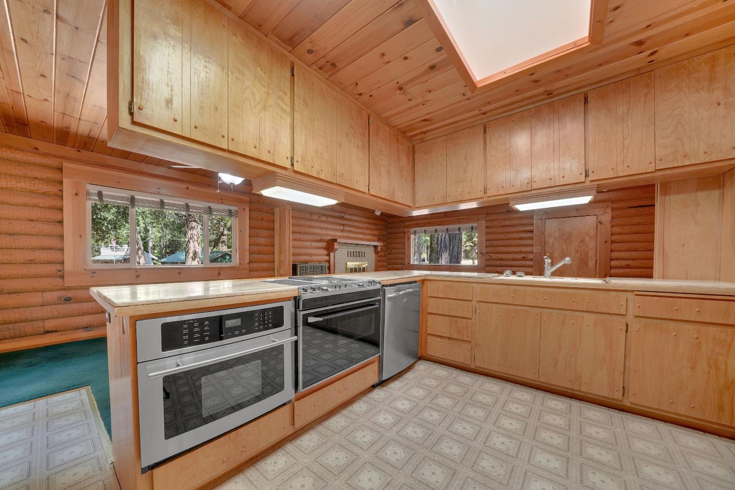 23761 Shake Ridge Road