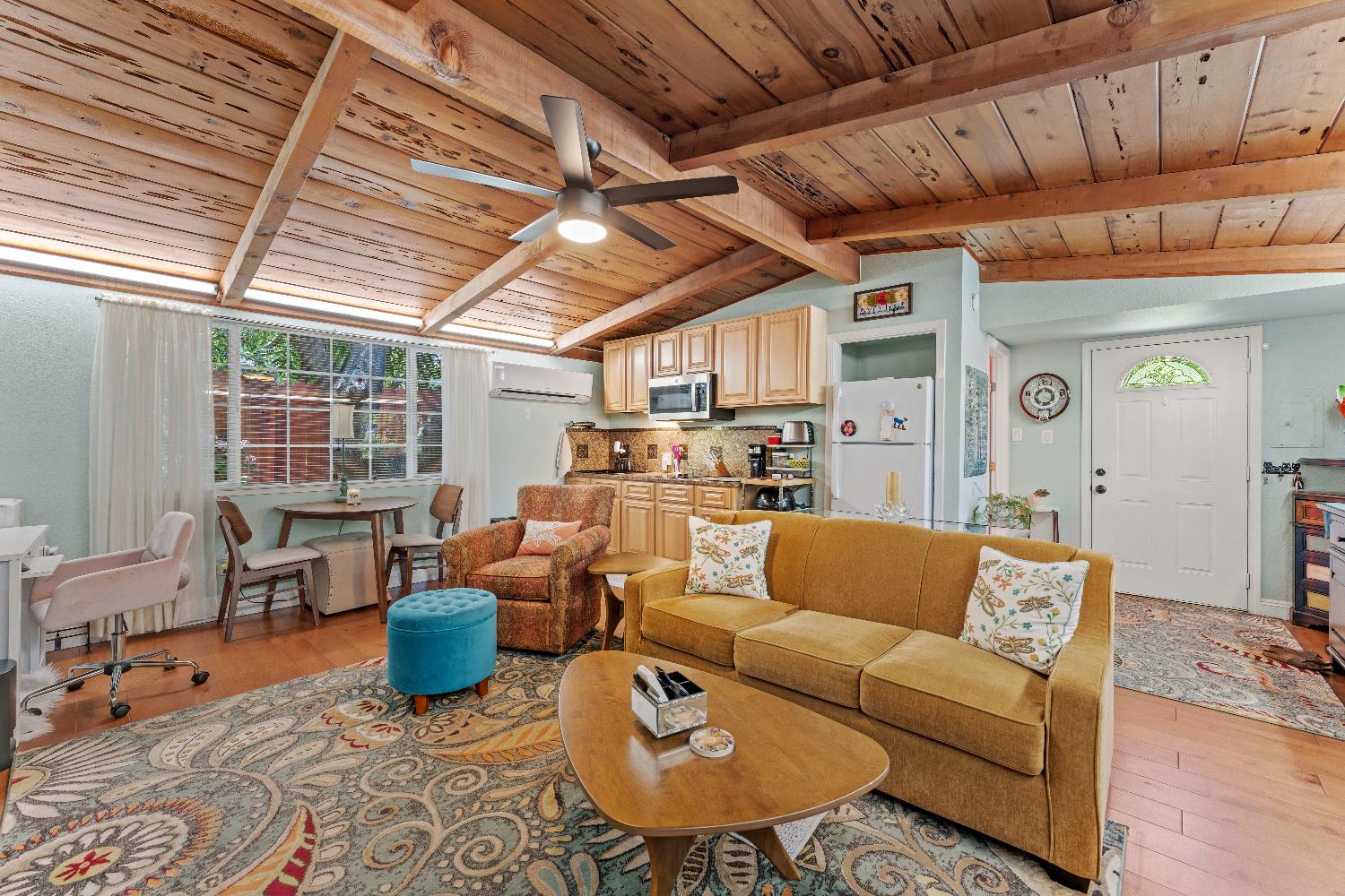 5770 Hoffman Lane