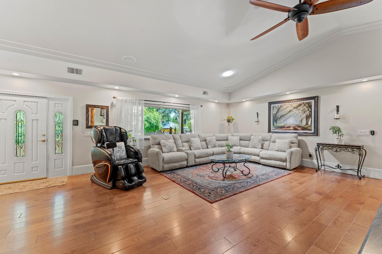 5770 Hoffman Lane