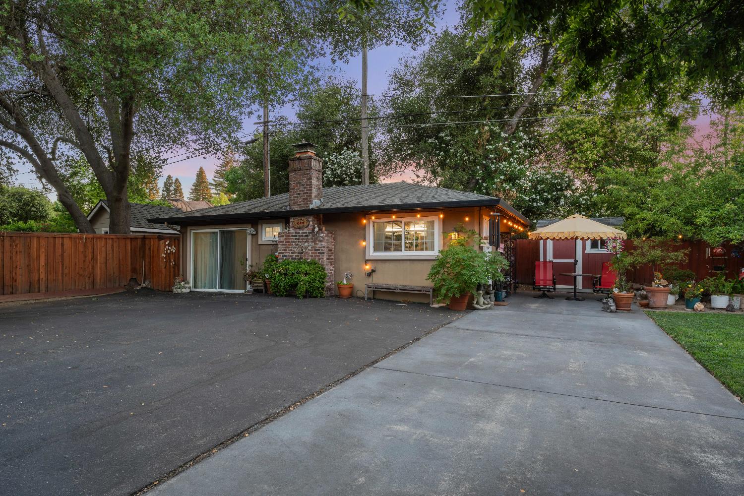 5770 Hoffman Lane