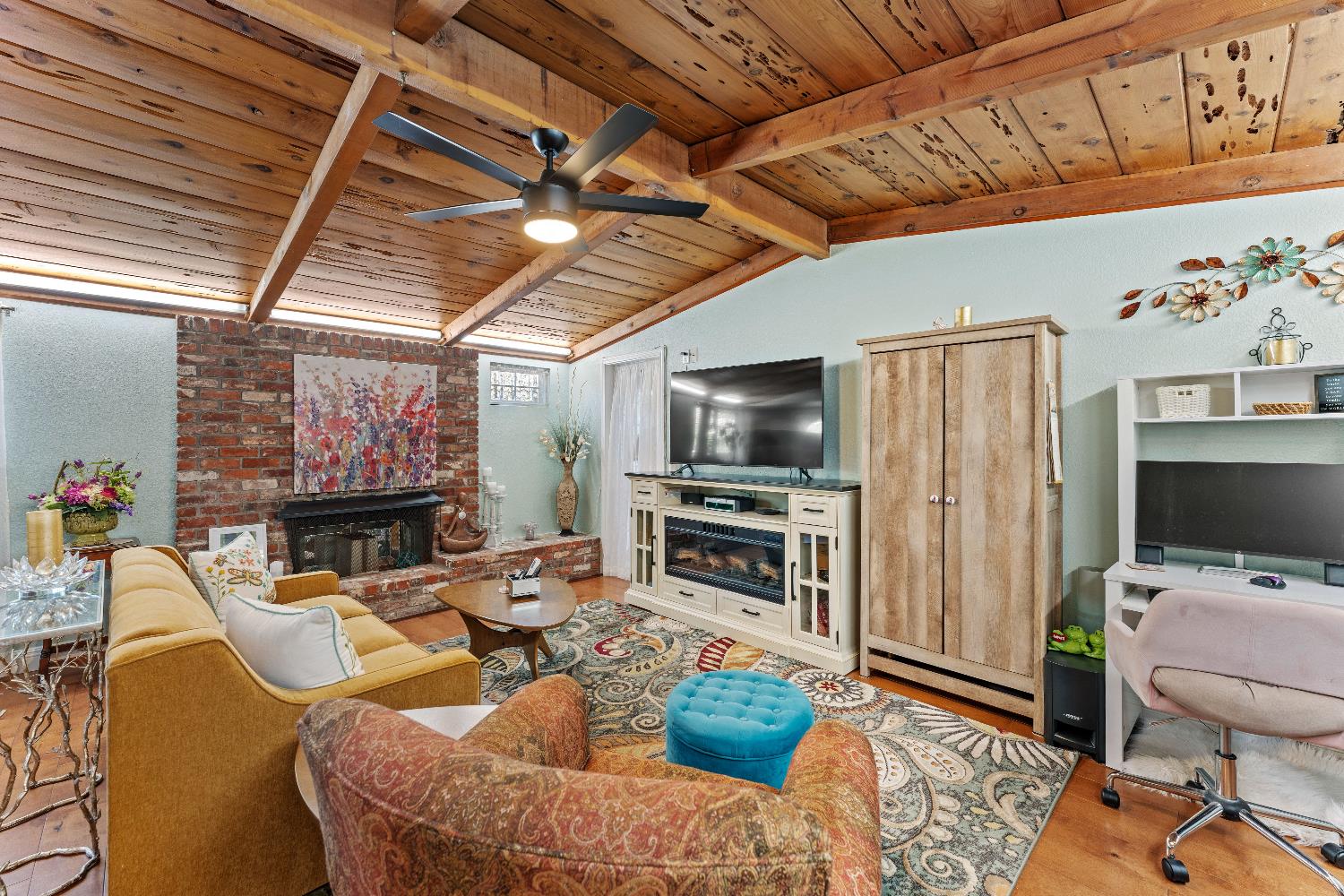 5770 Hoffman Lane
