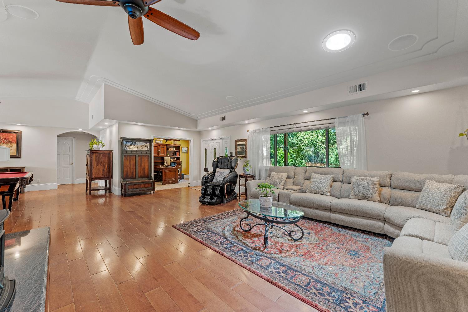 5770 Hoffman Lane