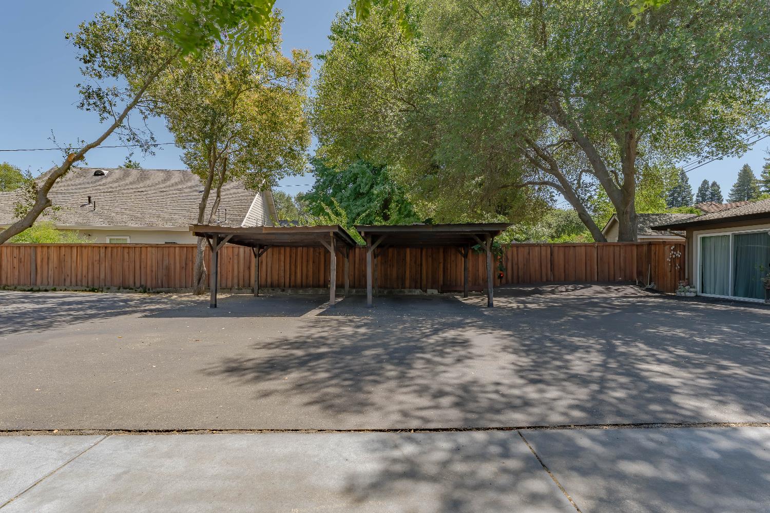 5770 Hoffman Lane