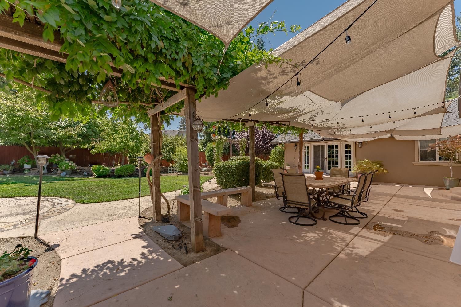 5770 Hoffman Lane