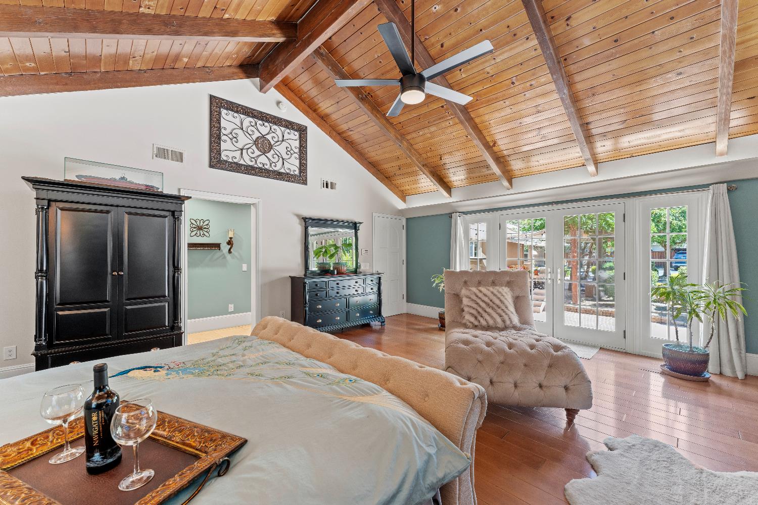 5770 Hoffman Lane
