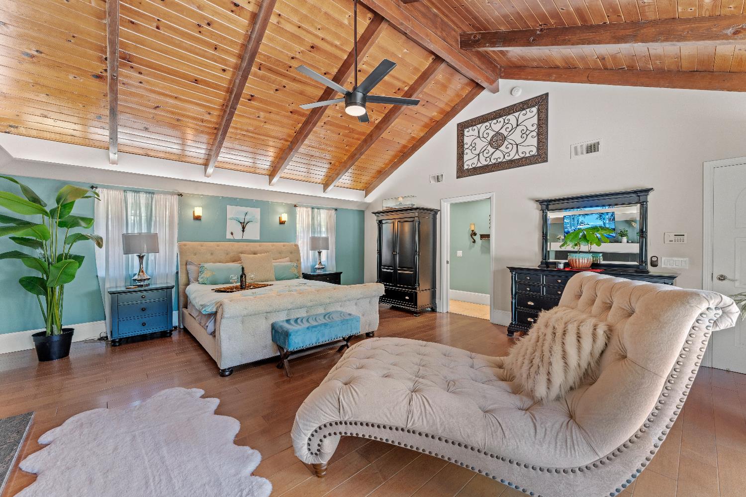 5770 Hoffman Lane