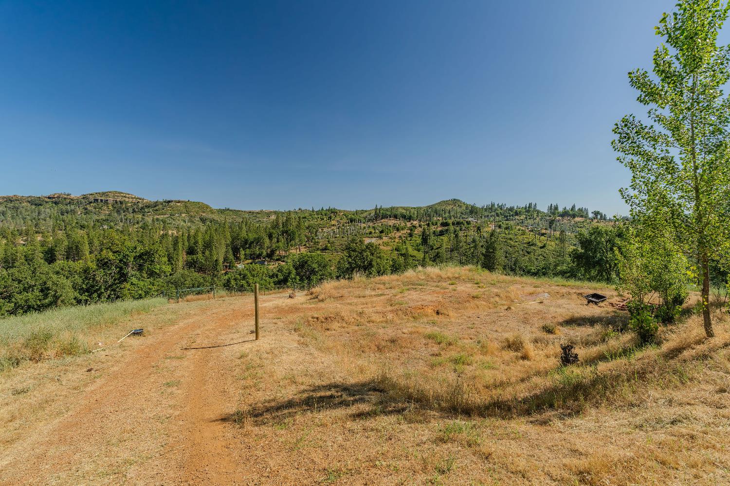 0 8133 West Old Emigrant Trail
