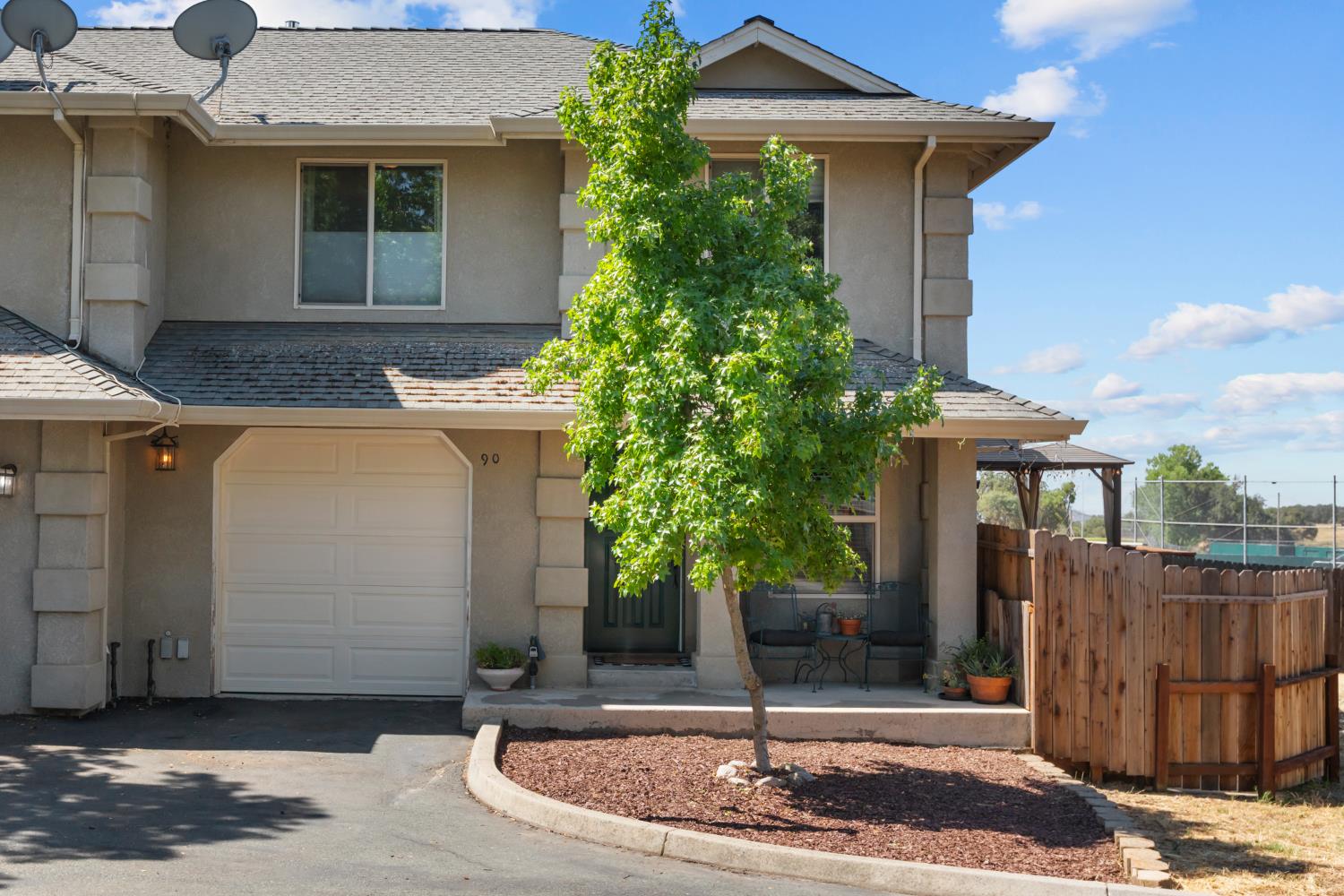 90 Westview