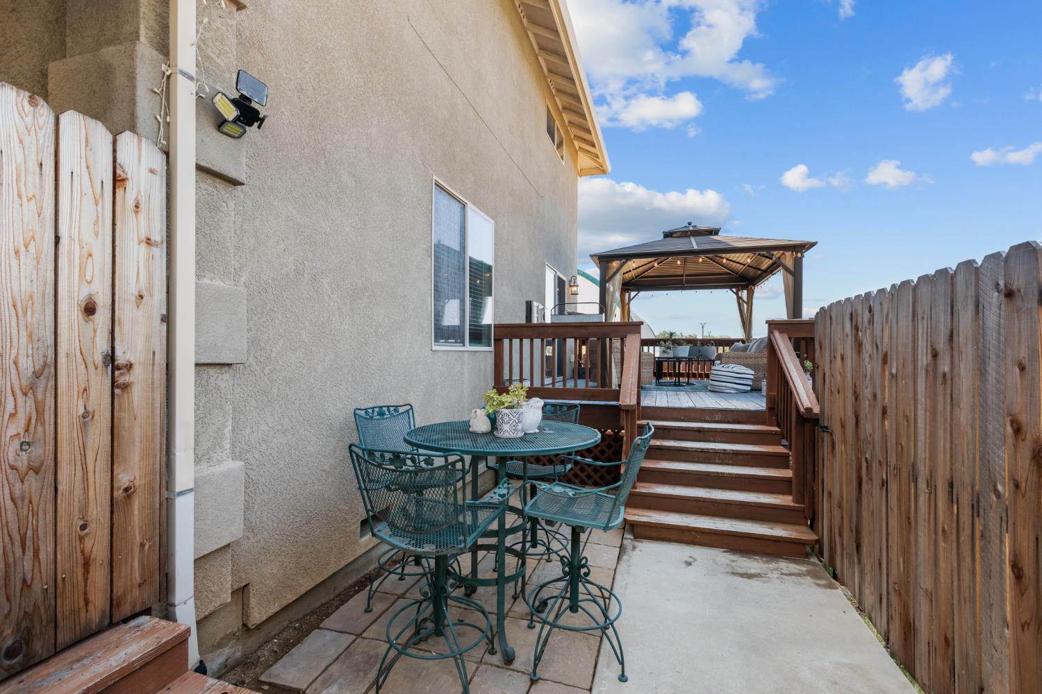 90 Westview