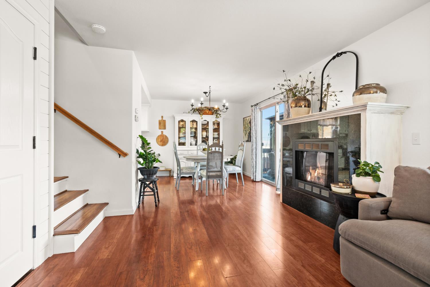 90 Westview