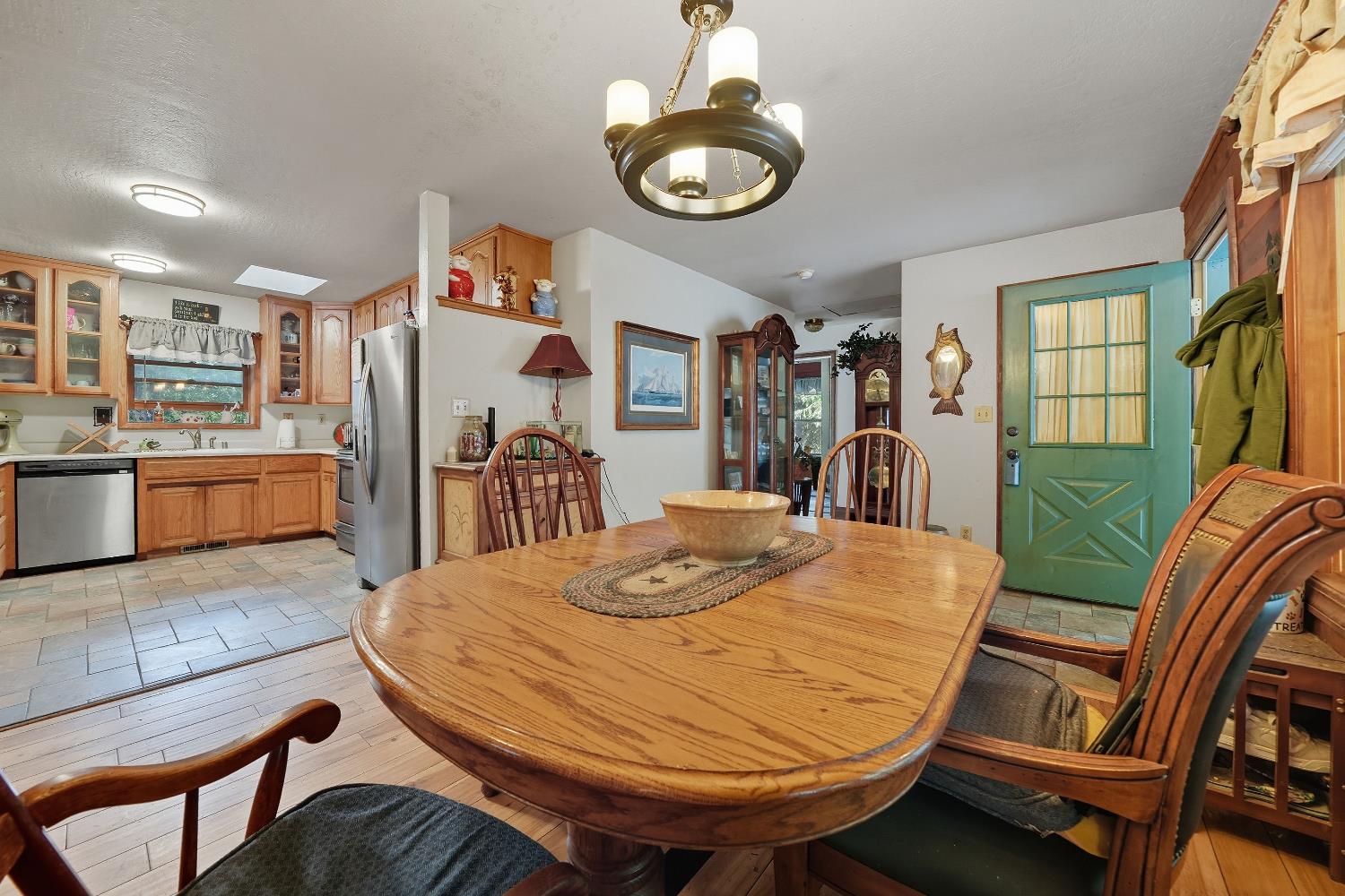 16720 Doolittle Lane