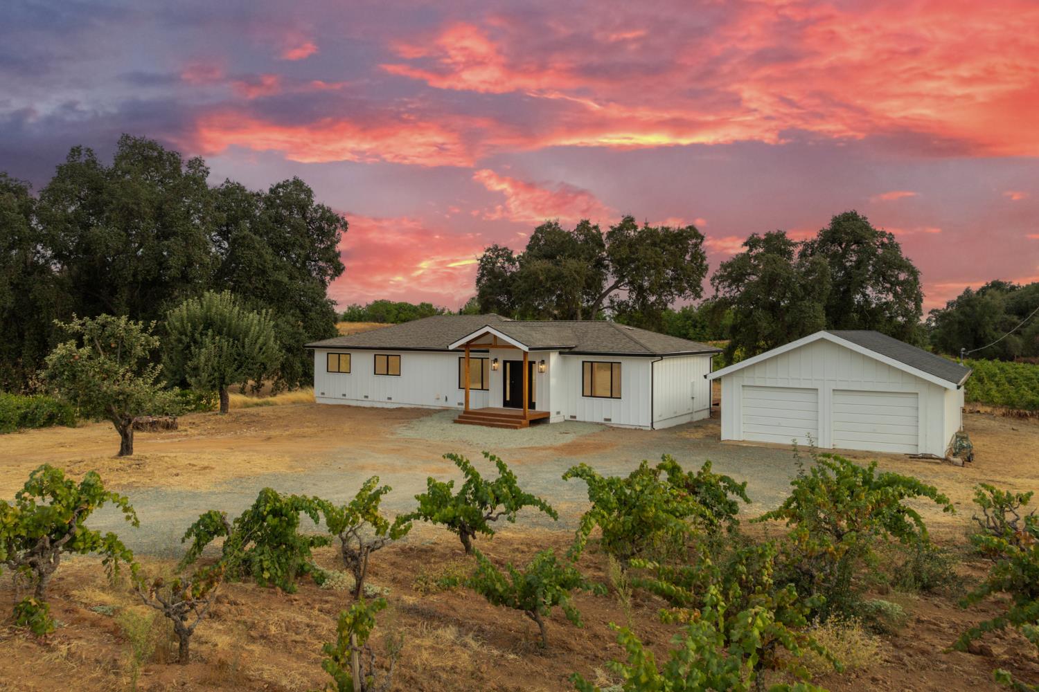10880 Valley Drive