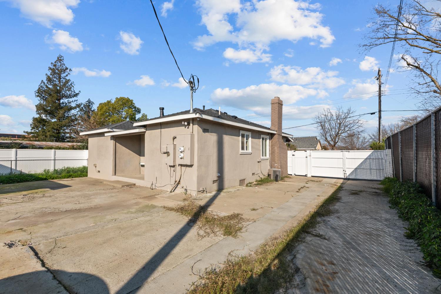 6228 Fowler Avenue