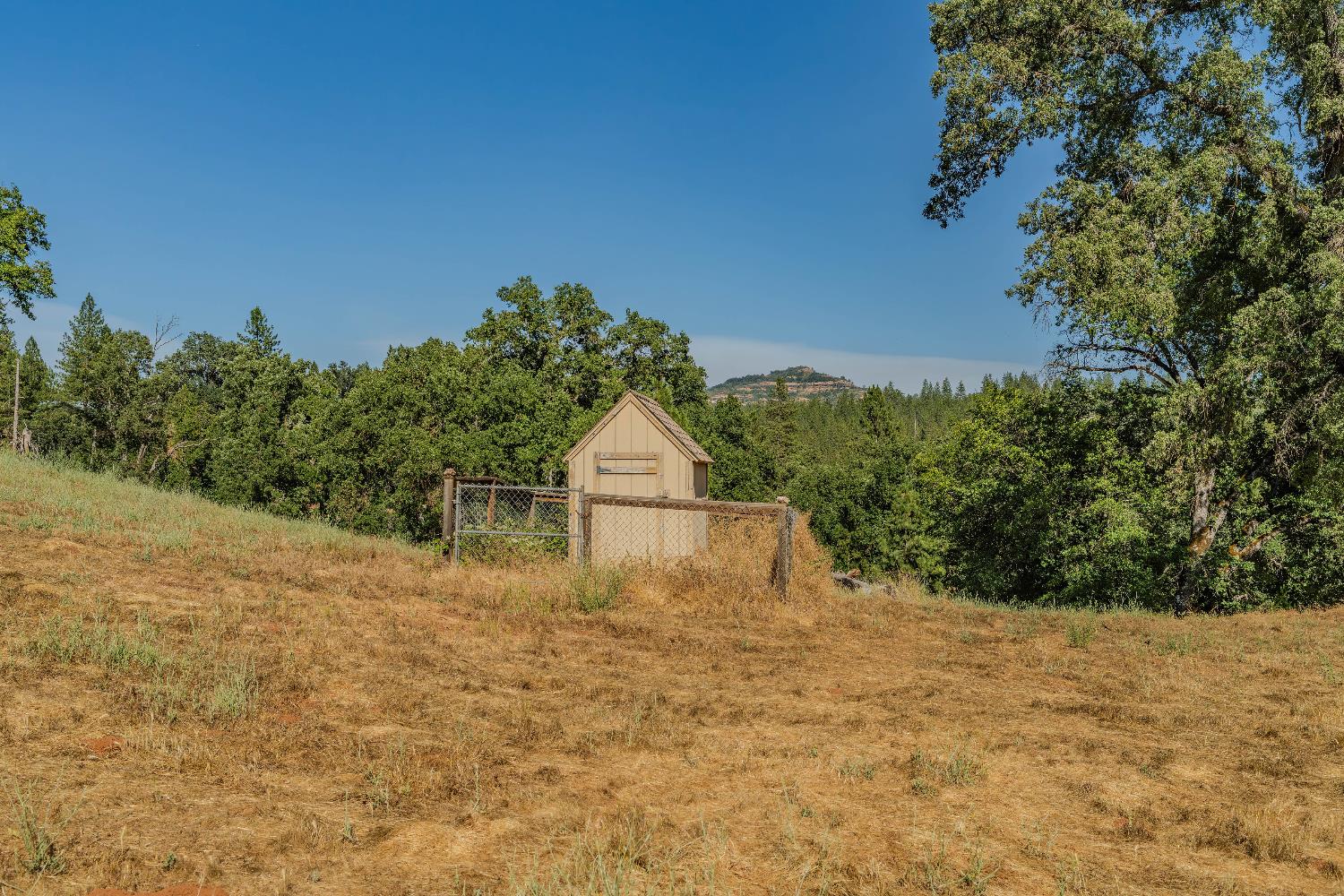 8133 West Old Emigrant Trail