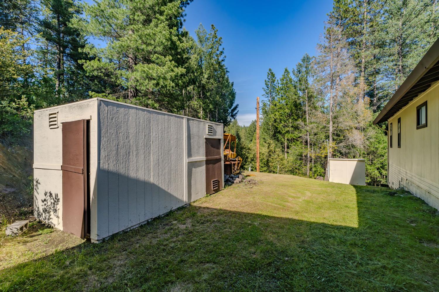 21640 Clute Canyon Road