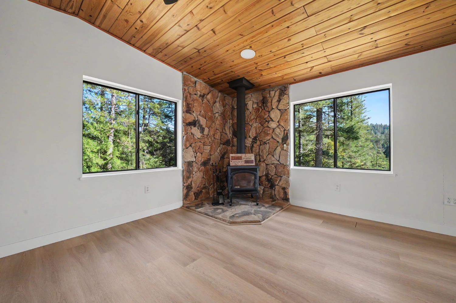 21640 Clute Canyon Road