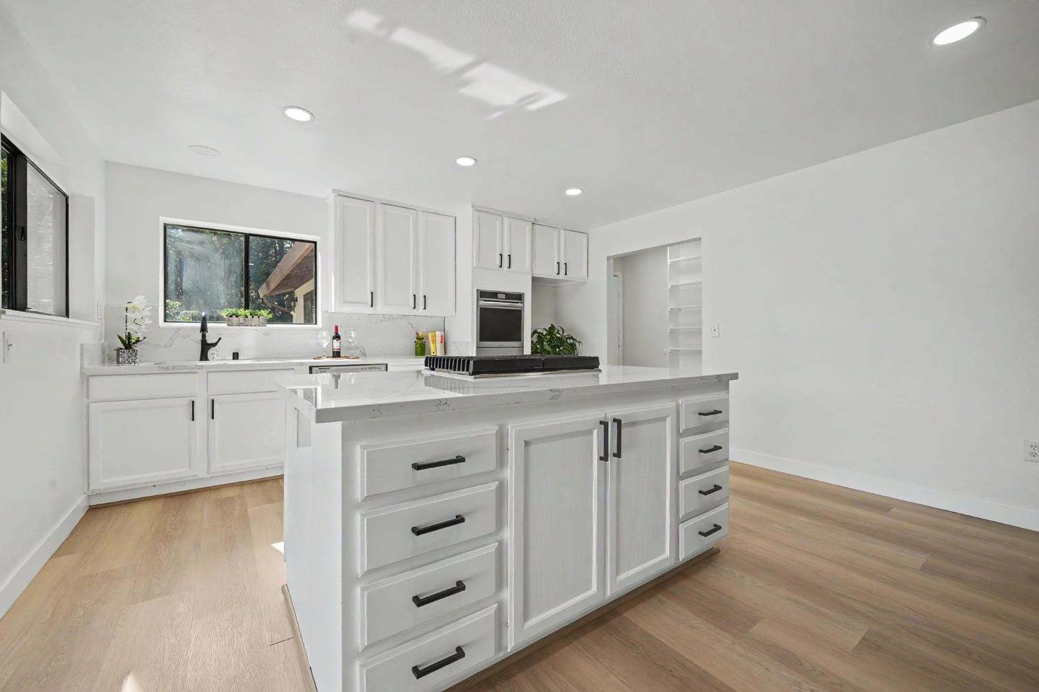 21640 Clute Canyon Road