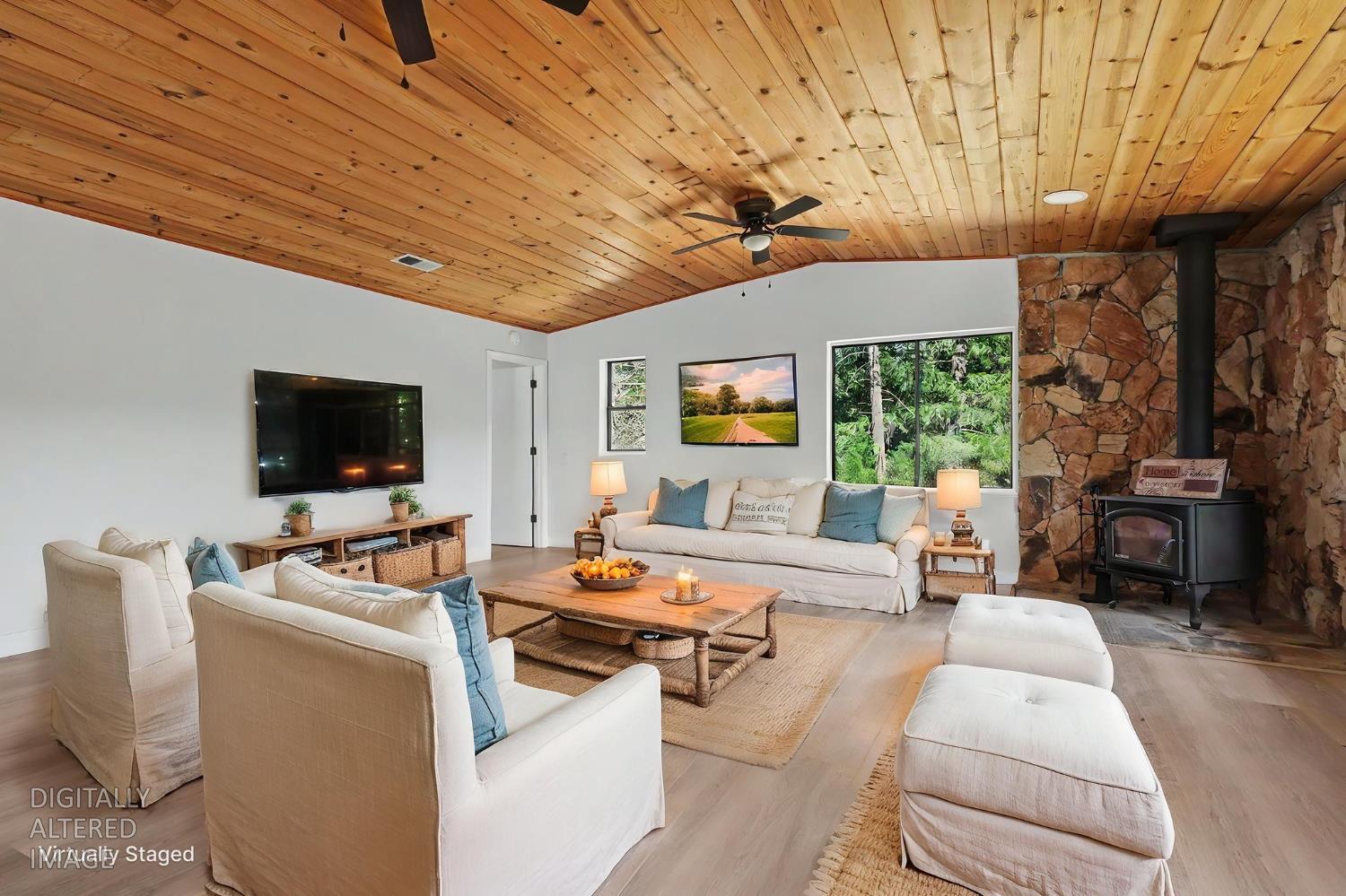 21640 Clute Canyon Road