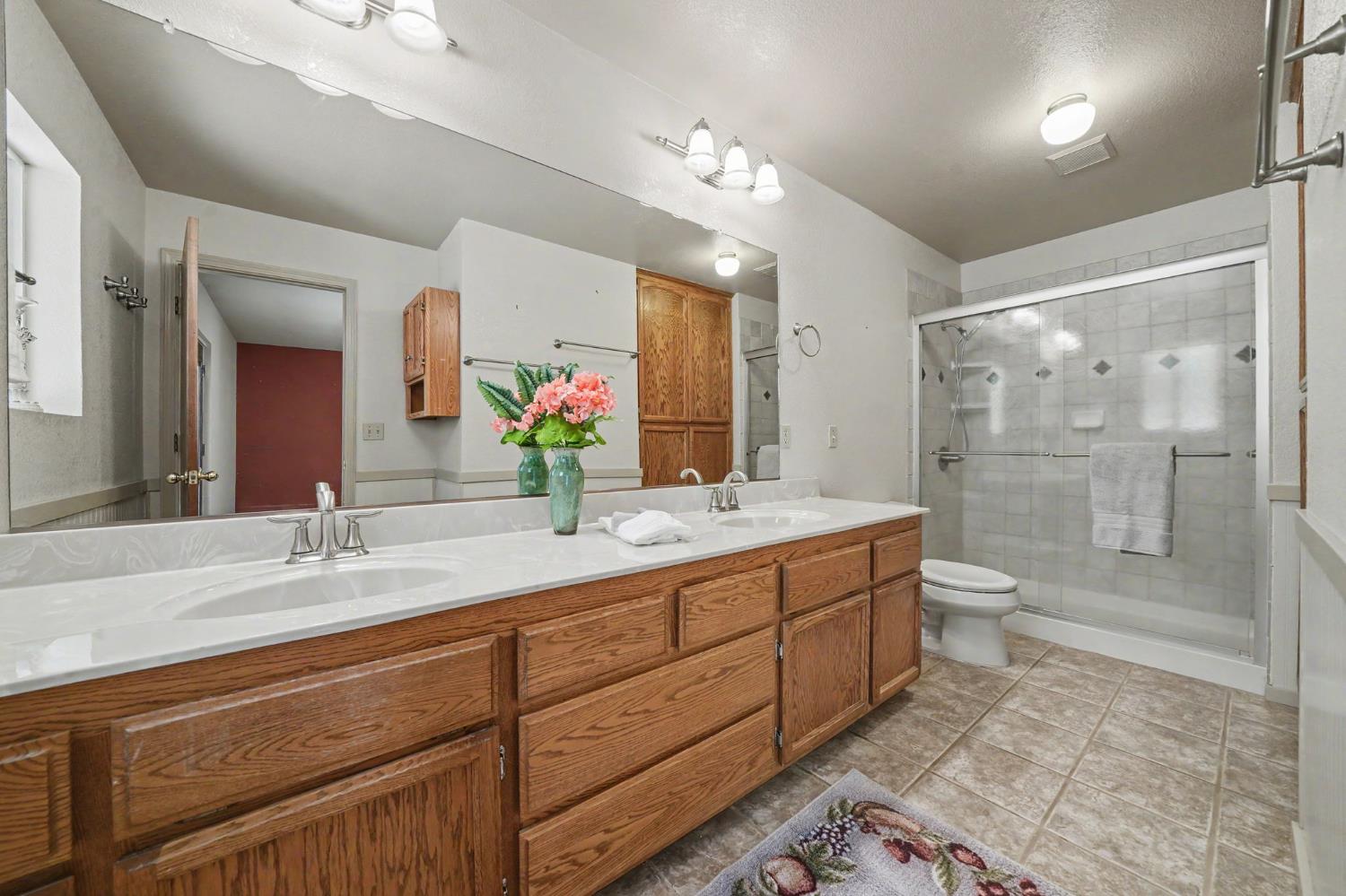 23876 Meadow Crest Drive