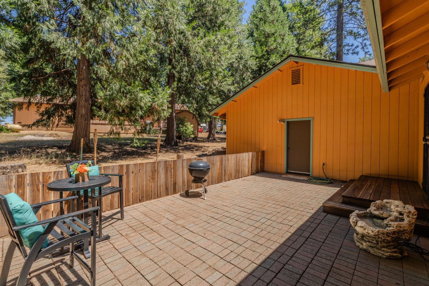 23876 Meadow Crest Drive