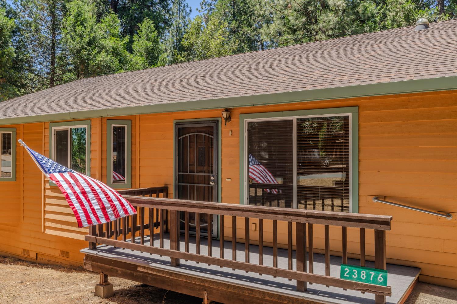23876 Meadow Crest Drive