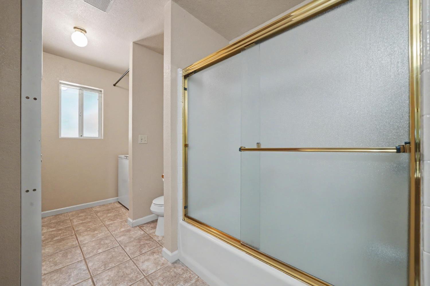 23876 Meadow Crest Drive