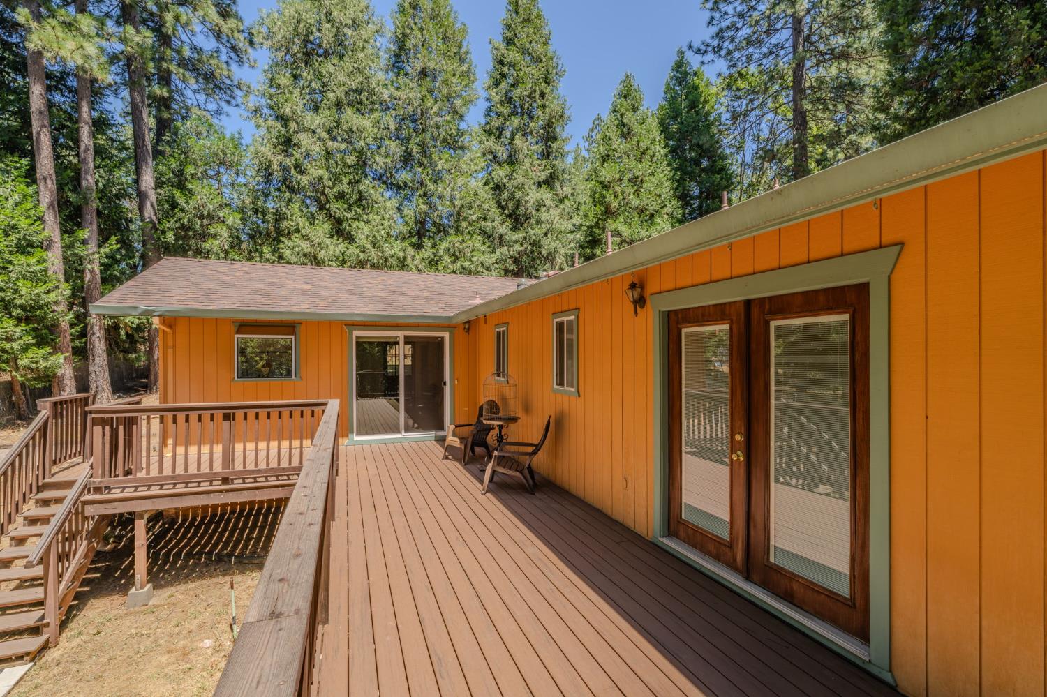 23876 Meadow Crest Drive