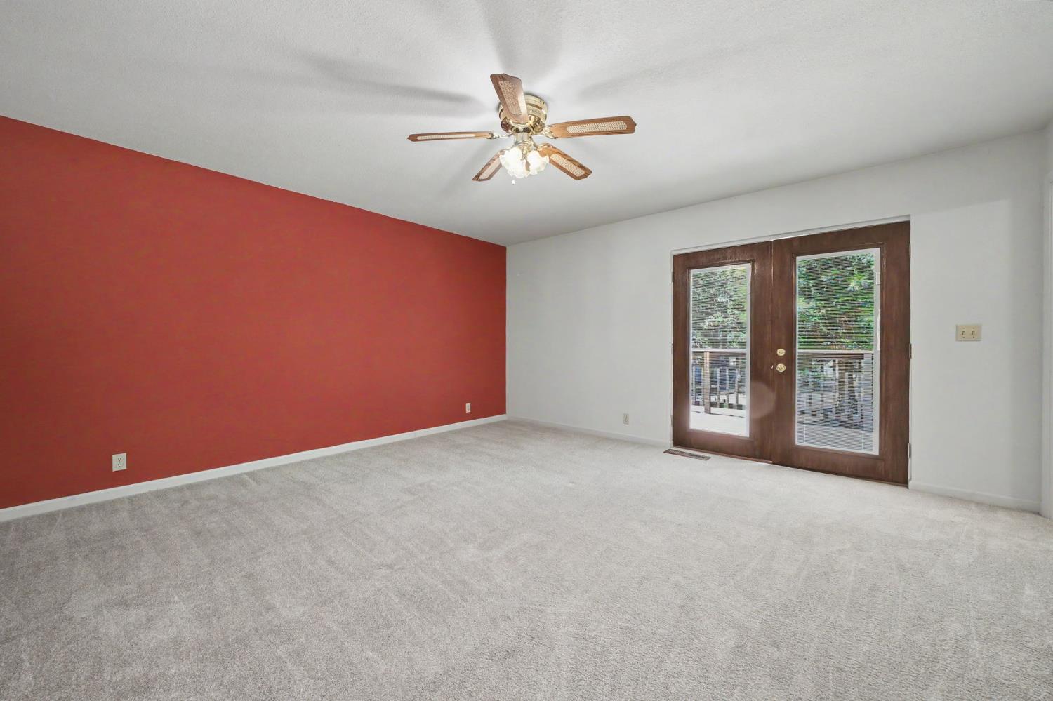 23876 Meadow Crest Drive