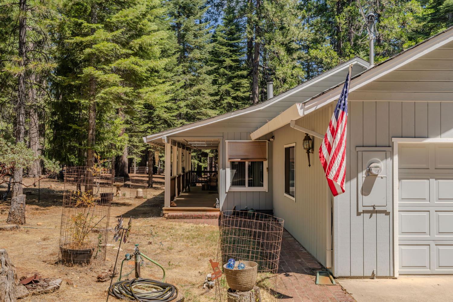 27144 Woodland Road