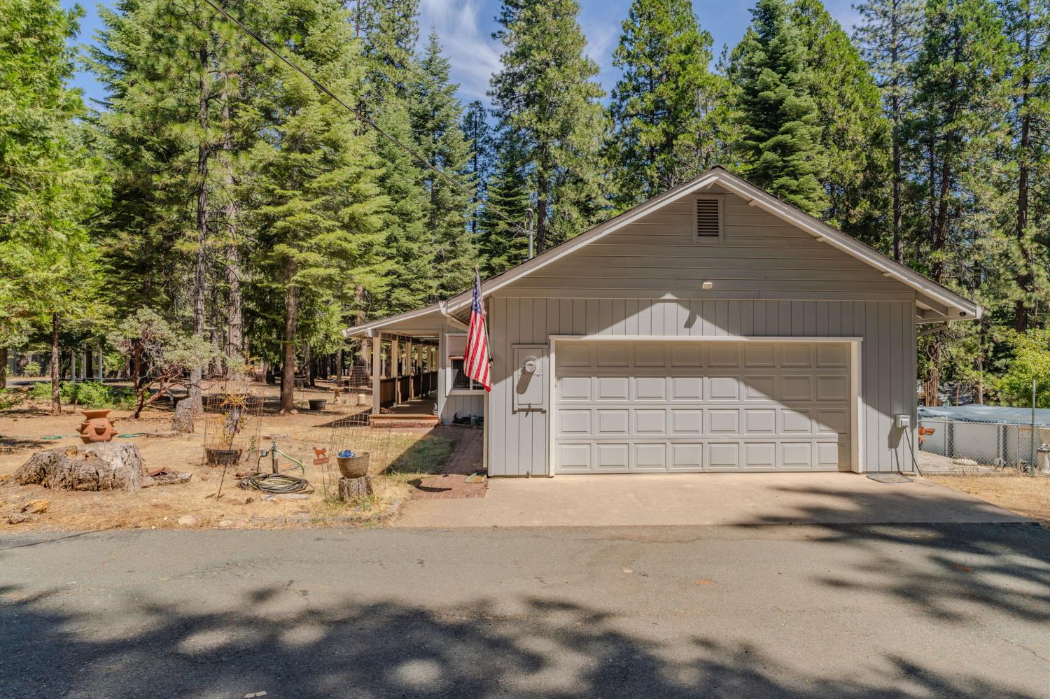 27144 Woodland Road