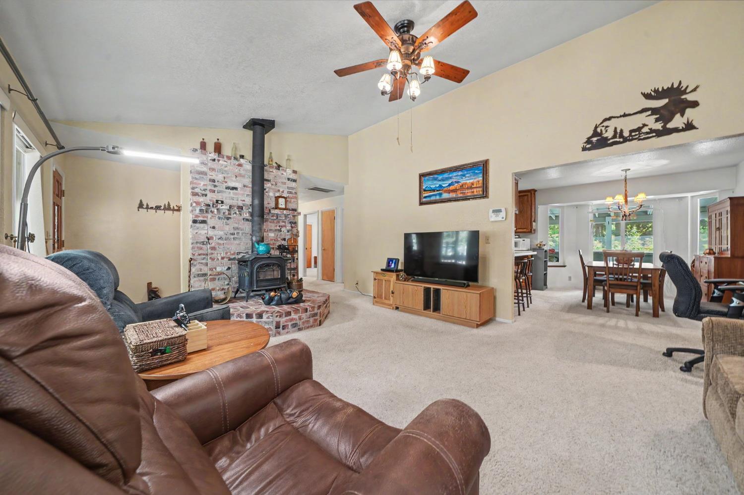 27144 Woodland Road