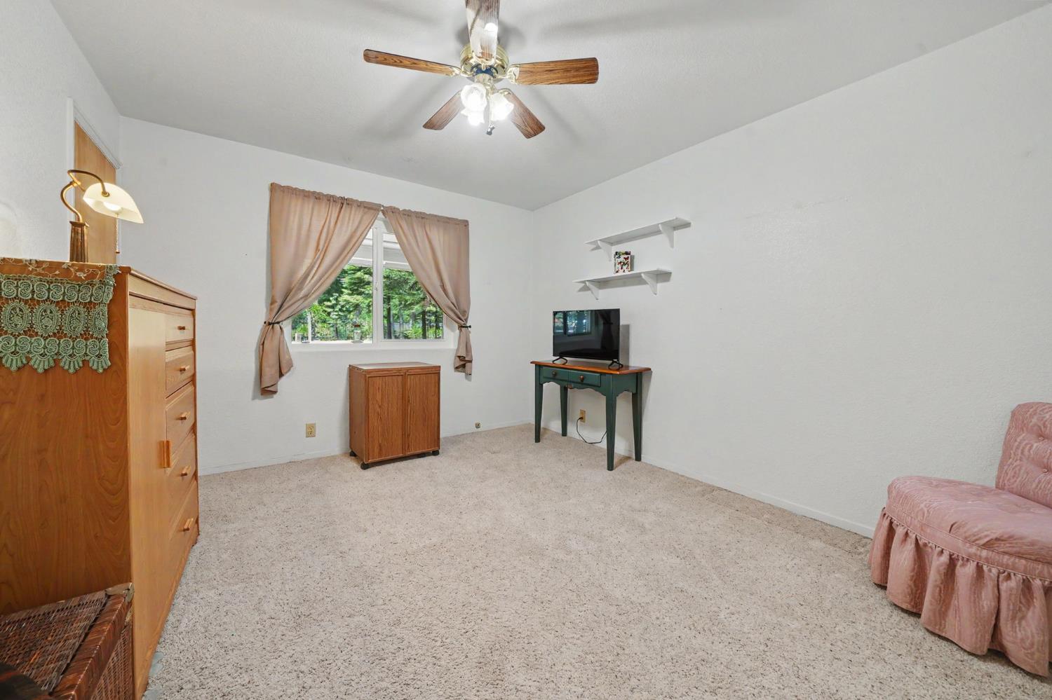 27144 Woodland Road
