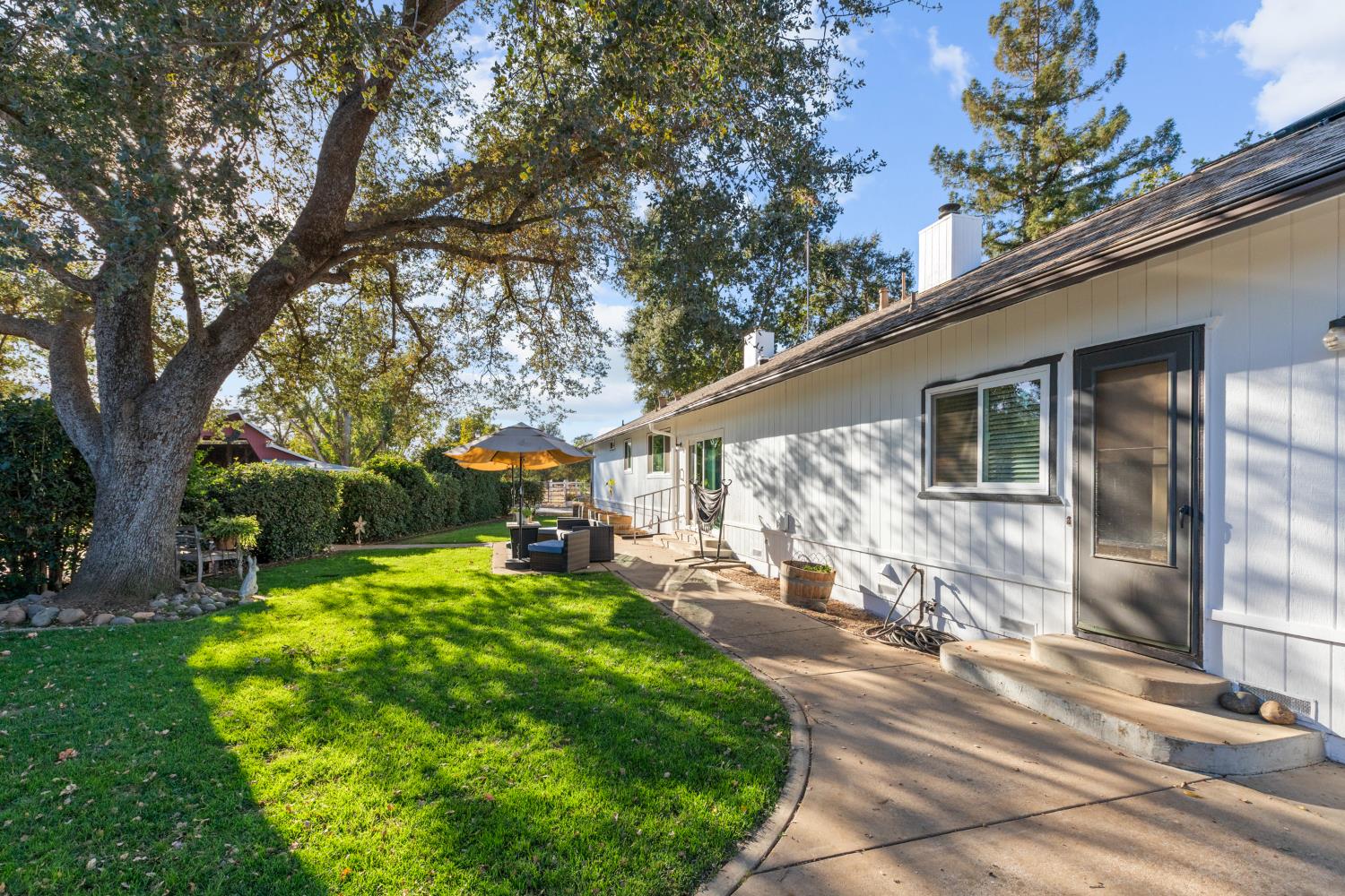 13088 Cherry Road