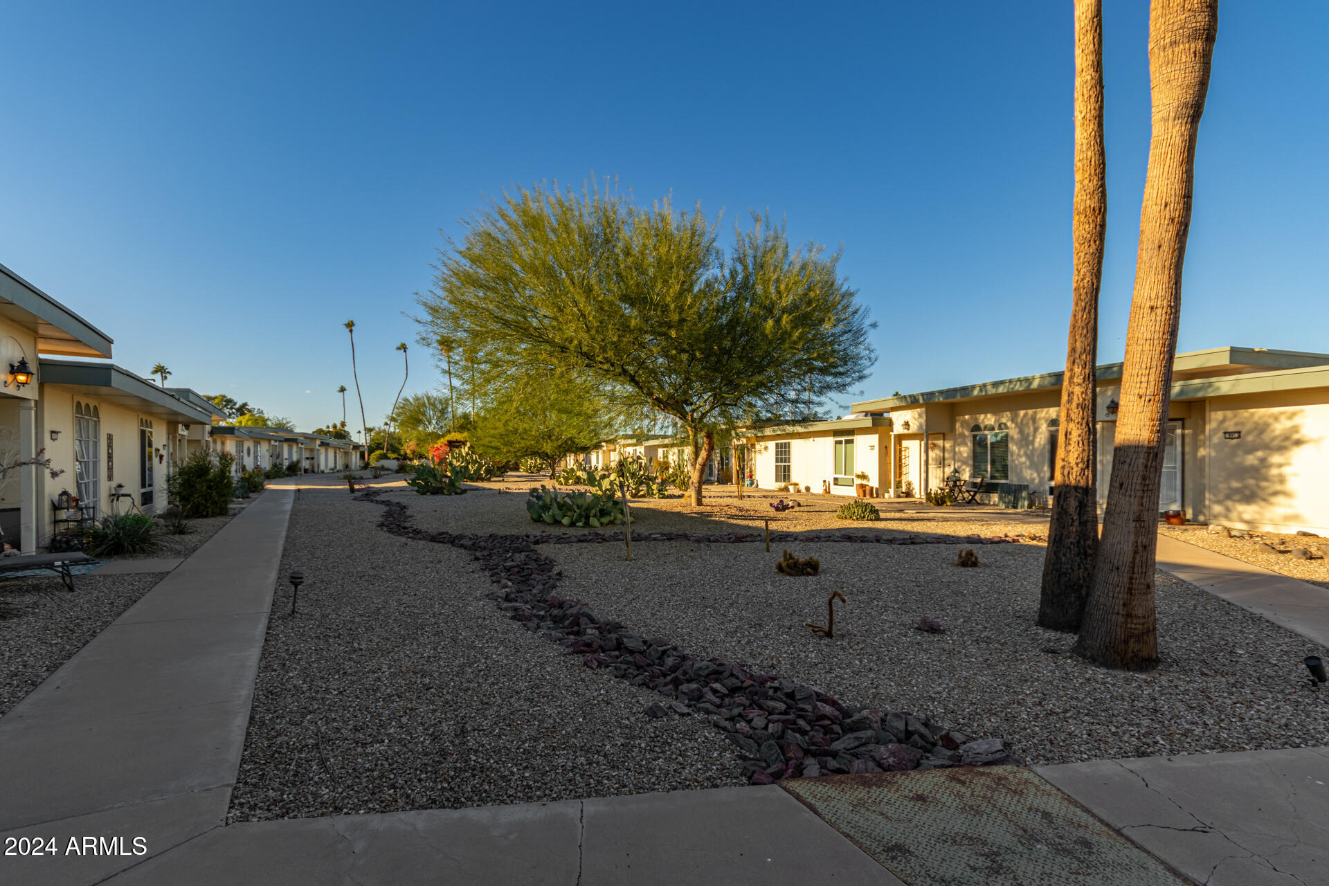 9959 W THUNDERBIRD Boulevard