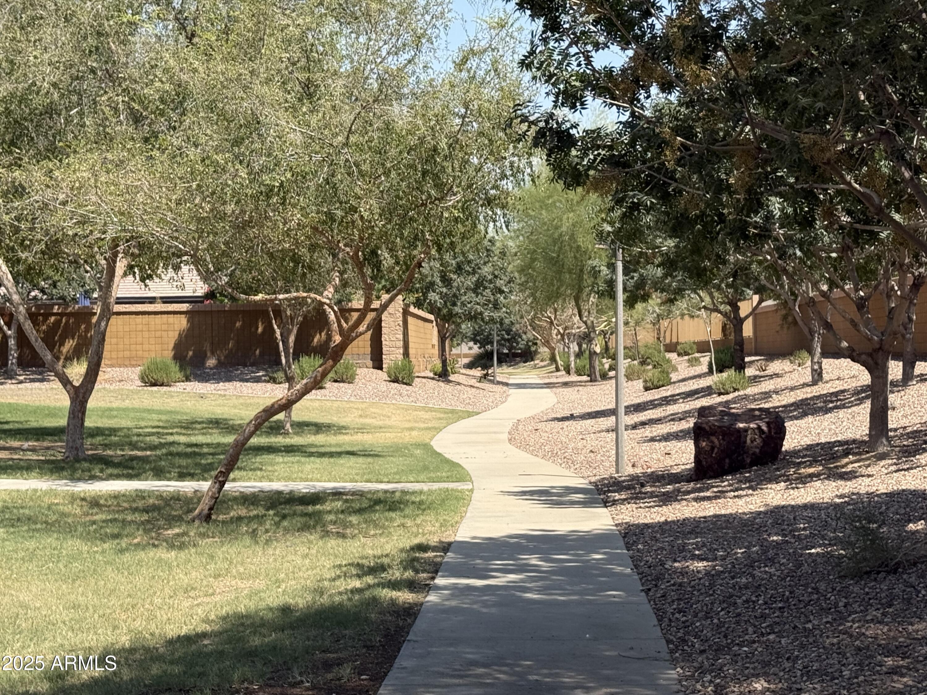 25697 W NANCY Lane