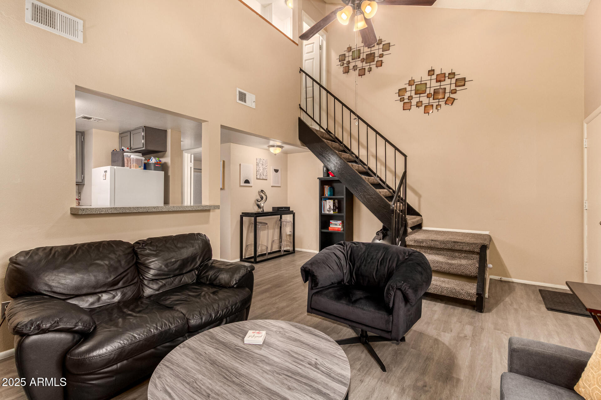1831 W MULBERRY Drive, 233