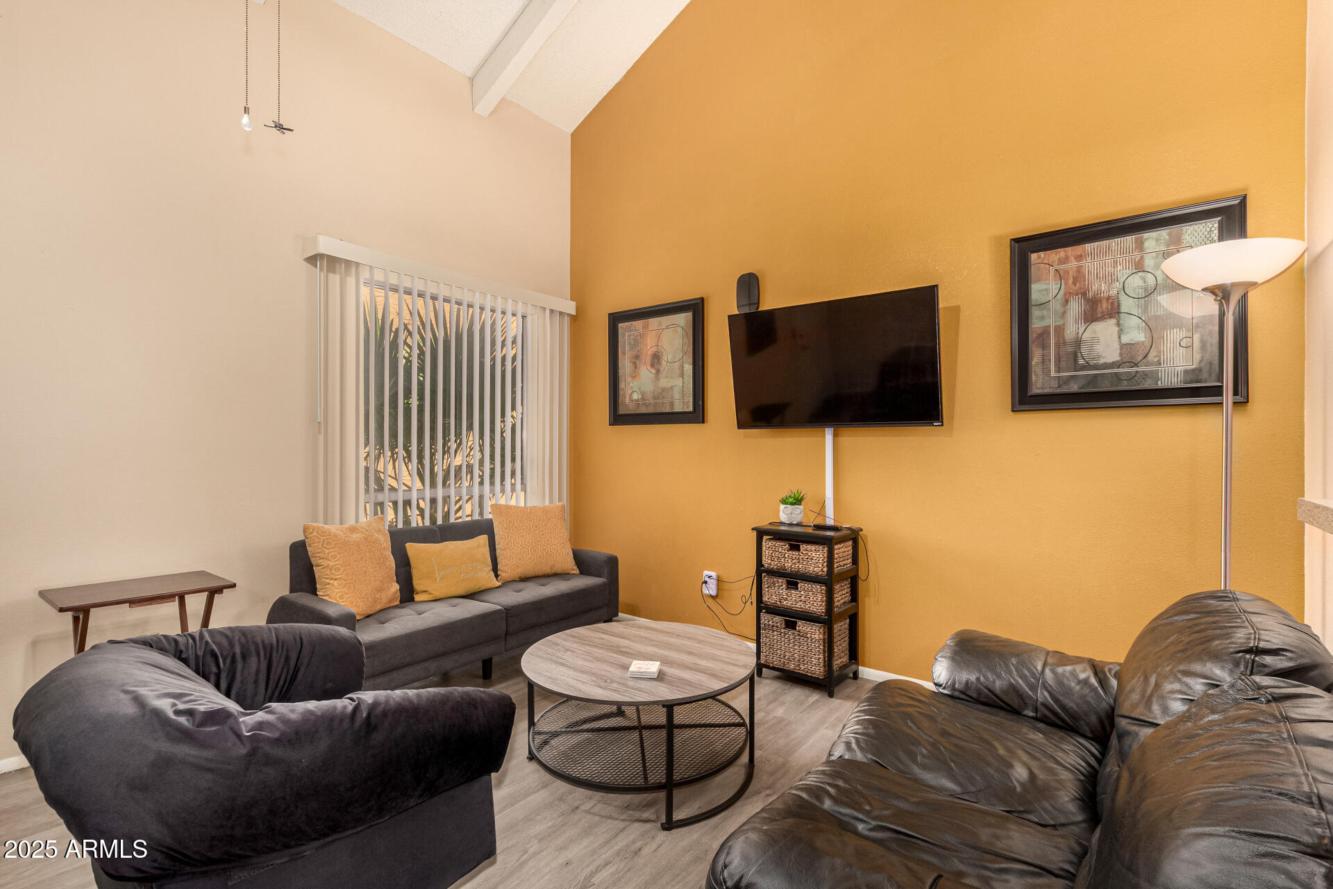 1831 W MULBERRY Drive, 233