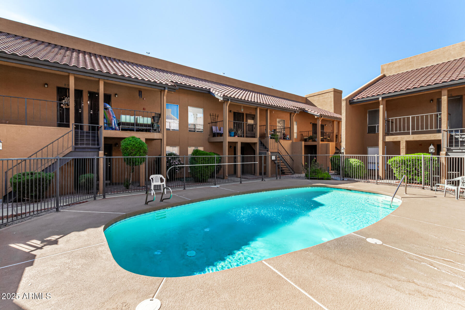 1831 W MULBERRY Drive, 233