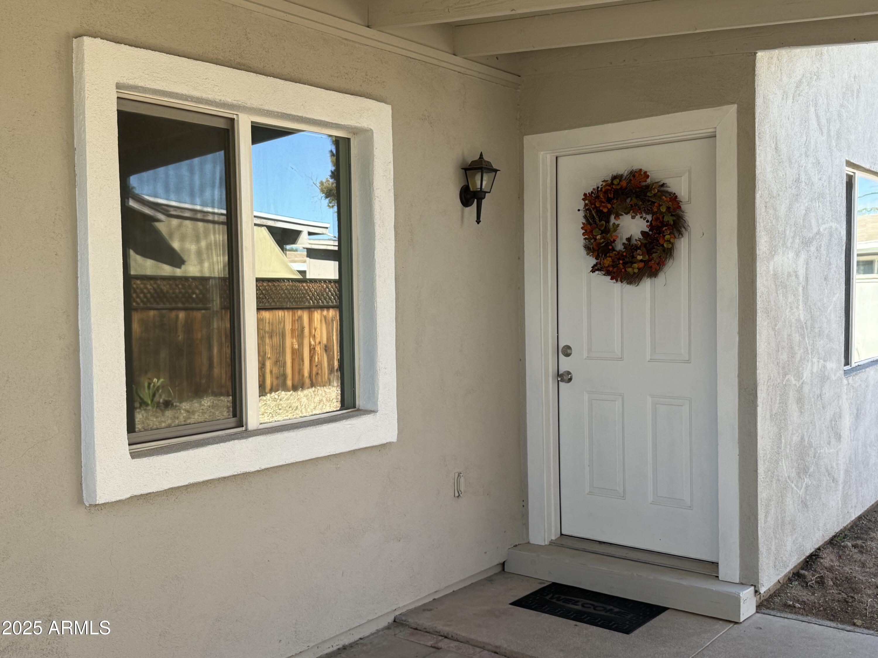 5234 W BANFF Lane, Glendale
