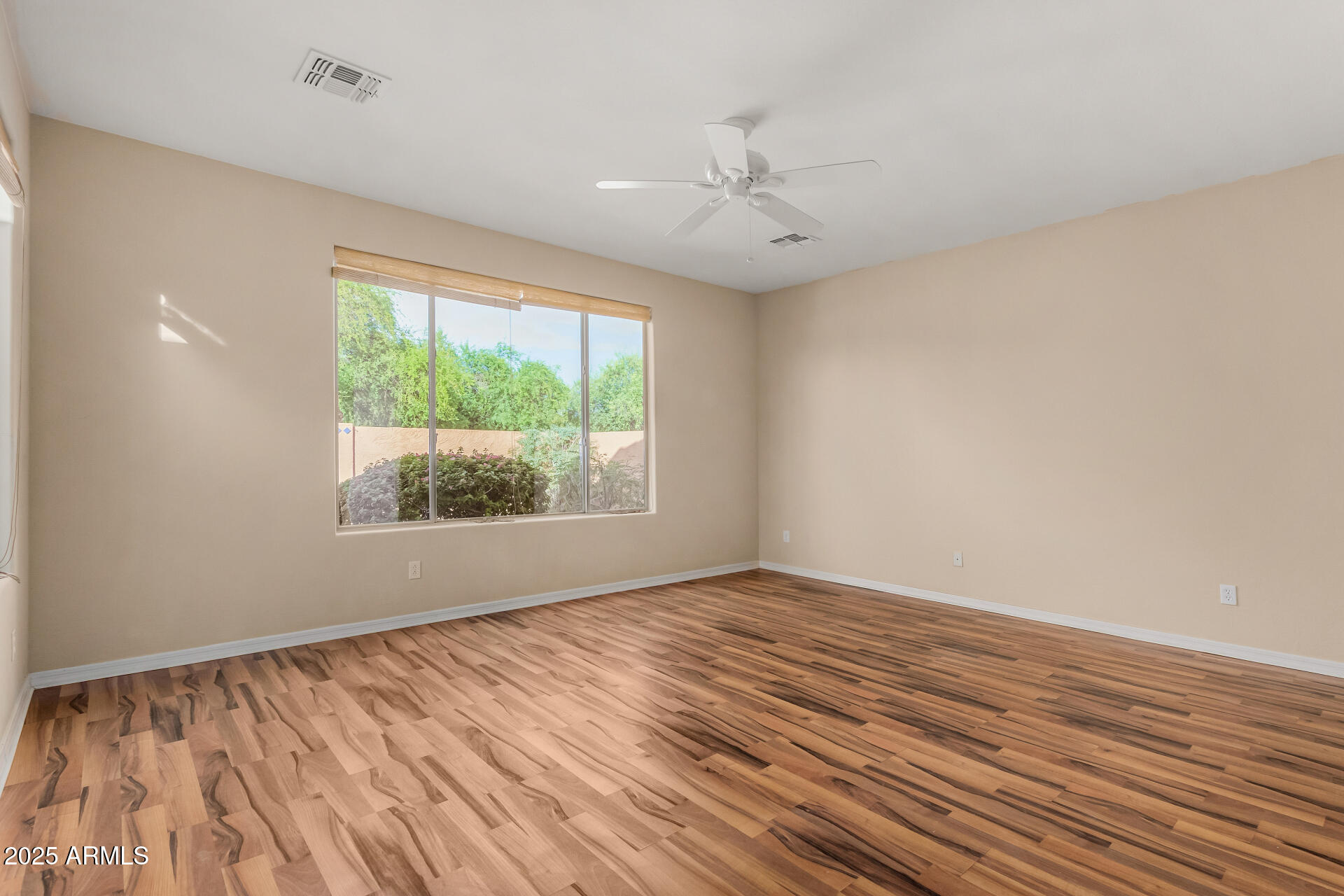 15132 W Ventura Street