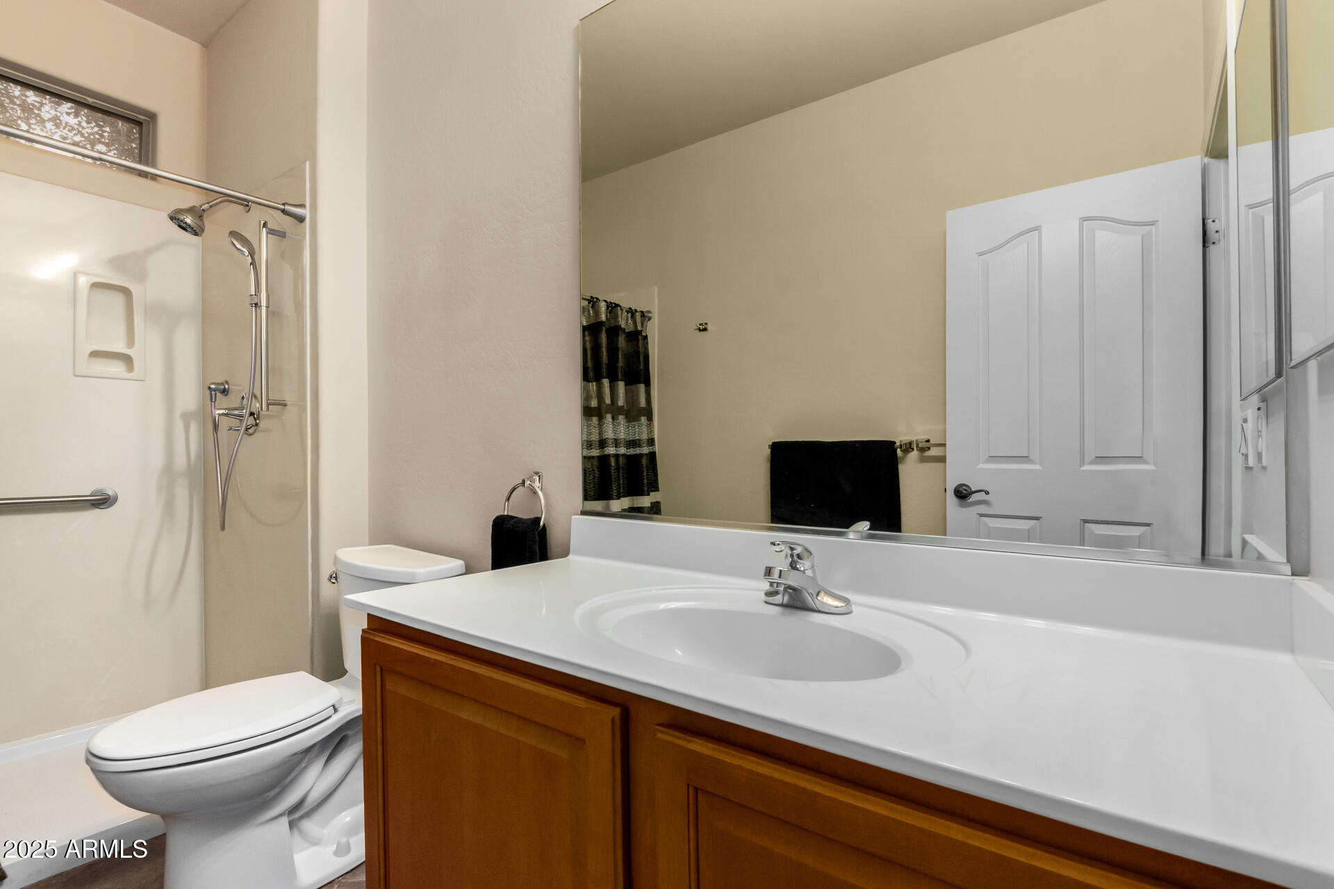 15132 W Ventura Street