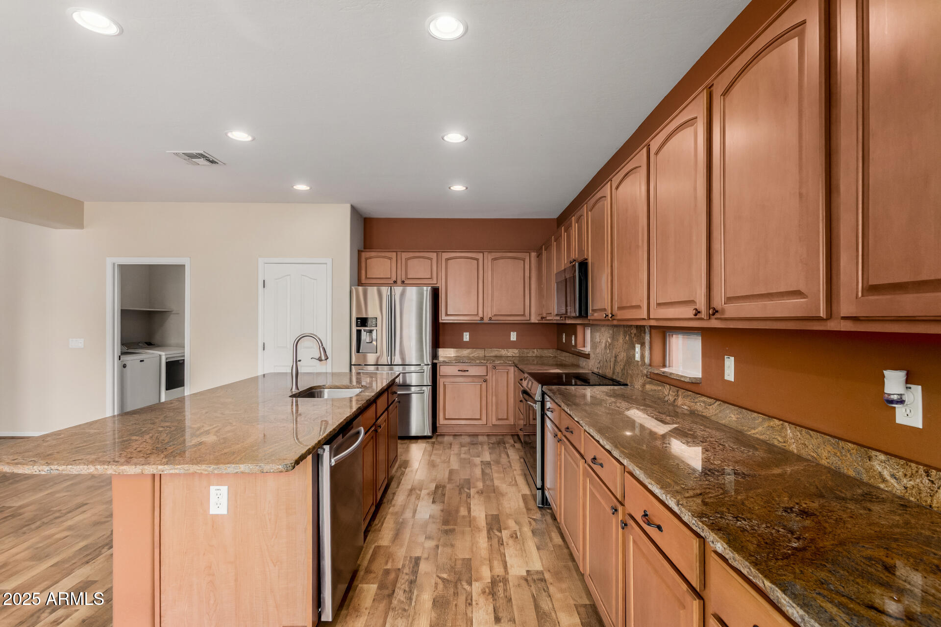 15132 W Ventura Street