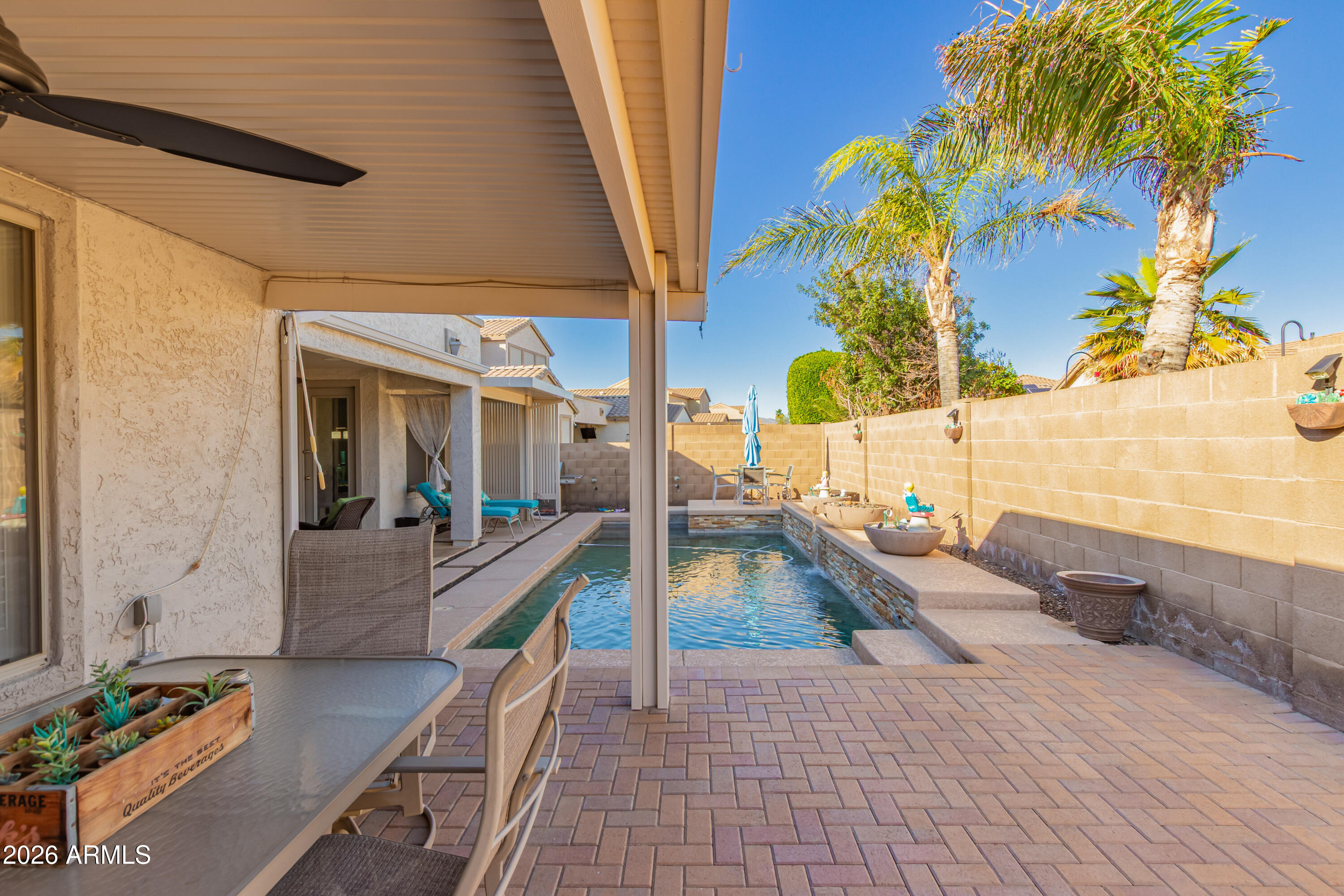 15208 W REDFIELD Road